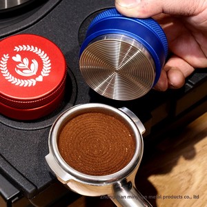 เครื่องกดผงกาแฟแบบแรงโน้มถ่วง 3 ใบพัด ฐานแบน ปรับความสูงได้ ทำจากสแตนเลส ขนาด 58 มม. สไตล์อิตาลี - Product Image 5