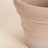 Pots à fleurs en plastique modernes et bon marché en gros pour la maison et le jardin, pots de pépinière d'intérieur et pots décoratifs
