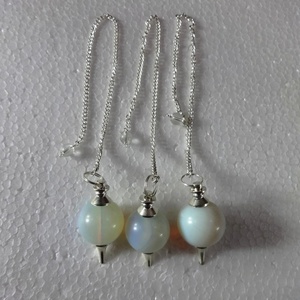 ลูกตุ้มลูกขายส่ง: ลูกตุ้ม Opalite พร้อมการติดตั้งเงิน - Product Image 2