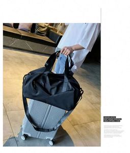 Bolsa de deporte y viaje de gran capacidad de la fábrica BSCI para hombres y mujeres, bolsa informal personalizada para natación y yoga. - Product Image 6