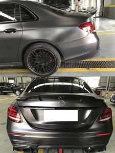 Aileron arrière en fibre de carbone style R pour berline 4 portes Classe E W213 2016-2023 - Product Image 2