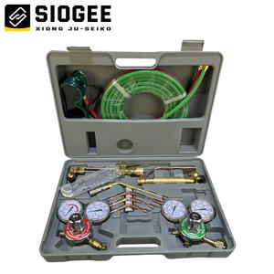Torche de coupe la plus vendue avec régulateurs de pression d'oxygène et d'acétylène inclus ainsi que tuyaux à <span class=keywords><strong>gaz</strong></span> - Product Image 1
