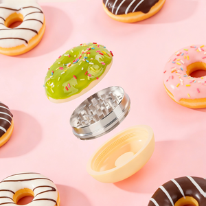 Molino de Hierbas Secas Clásico Rukioo de 72 mm y 3 Partes, de Aleación de Zinc, en Forma de Donut - Product Image 3