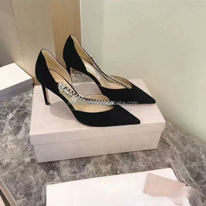 Zapatos de Tacón Alto JC Versión Superior con Cadena de Diamantes Huecos, Ante de Oveja, 8.5cm, Negro Albaricoque, Zapatos de Marca JimmysChoo - Product Image 3