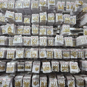 จี้ทองเหลืองชุบทอง 14K ประดับเพชรซิรคอน จี้ศาสนา จี้กางเขนกัวดาลูป พระแม่มารี นักบุญยูดา นักบุญเบเนดิกต์ ดาบแห่งความตาย - Product Image 6