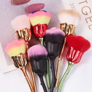 Vente en gros d'usine populaire Rose fleur multicolore en option poils doux maquillage ongles poussière brosse de nettoyage OEM marque privée