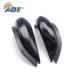 ไฟเลี้ยวกระจกมองข้างแบบรมดำคุณภาพพรีเมียม ADT สำหรับ PRIUS พร้อมไฟ LED สีเหลืองอำพัน รุ่น PRIUS C NHP10 - Product Image 3