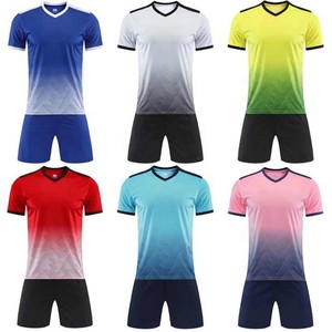 Ensemble de maillots de football à bas prix, manches longues, maillot de foot Travis <span class=keywords><strong>Scott</strong></span>, maillot du FC Barcelone, maillot de Palestine, uniforme de football - Product Image 5