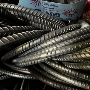 Fabricant Jinbo Fer déformé laminé à chaud Barres d'armature en acier déformé Barres d'armature en acier nervuré Construction Barres d'armature en acier - Product Image 2