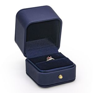 China made wholesale luxury romantic wedding ring box PU leather jewelry box