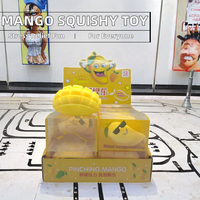 Nouveau jouet anti-stress créatif en TPR jaune mangue de 8 cm, cadeau à presser pour enfants et adultes, unisexe, pour une ambiance amusante et détente.