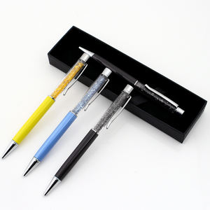 Bolígrafo con Cristales Brillantes y Tinta Negra - Product Image 6