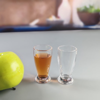 Gelas Shot bir Mini kustom dengan alas melamin berat mug bir bening untuk ulang tahun atau teman pesta Sake Shooter Glass