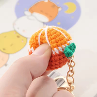 Vente en gros de porte-clés en crochet mignon en forme de fruits, pastèque, orange, fraise, nourriture, porte-clés en crochet mignon, accessoires pour sac