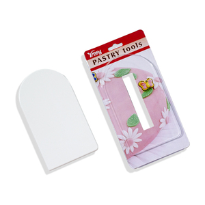 Dekorasyon aracı semic kenar plastik kek kazıyıcı kek buzlanma araçları kek fondan pürüzsüz - Product Image 3