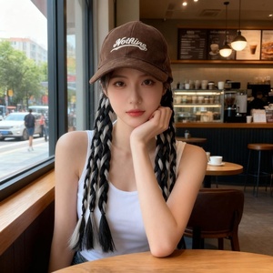 Nouvelle Perruque Chapeau Tressée Faite à la Main, Coiffure Complète Tendance avec Mèches Réalistes Colorées, Accessoire Cheveux Queue de Cheval Stock LM888 - Product Image 4