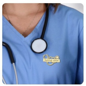 <span class=keywords><strong>Broche</strong></span> Personnalisée Infirmière Médecin en Acier Inoxydable, Cadeau Stéthoscope Médecin, Possibilité de Personnaliser le Nom - Product Image 6