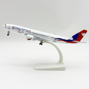 Juguetes para niños Modelo de avión barato Escala <span class=keywords><strong>1</strong></span>:<span class=keywords><strong>200</strong></span> 20cm <span class=keywords><strong>A330</strong></span> Nepal Aerolínea Modelo de avión de escritorio con tren de aterrizaje de metal - Product Image 4