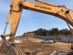 Excavadora Multifuncional Usada Original de Corea, Hyundai HX220HD, Motor Yanmar, Bomba de Engranajes, Alta Eficiencia, Buen Estado, en Venta - Product Image 4