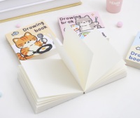 Carnet de dessin mini carré mignon 2026, 80 feuilles, motif chat de dessin animé, bloc-notes de poche portable pour enfants, idéal comme cadeau pour étudiants