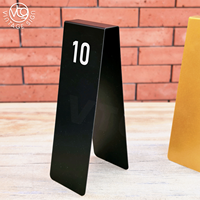 Porte-numéro de table de buffet en métal, style tente, double face, réutilisable, support de carte numérotée, revêtement en poudre, pour hôtel, restaurant