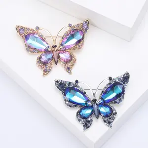 Broche de mariposa de cristal personalizado, cárdigan con personalidad femenina, abrigo, traje, broche, accesorios, PIN de cuello antideslizante