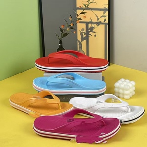 Sandales légères et confortables unisexes pour couple, idéales pour la plage et les loisirs en extérieur, par Baya - Product Image 2