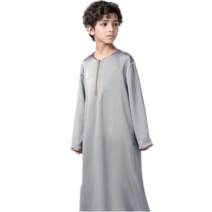 Abaya Infantil de Talla Grande para Niños, Estilo Árabe Saudí, en Satén de Poliéster, Ropa Islámica de Manga Larga, Tradicional Musulmana, para Verano y Otoño - Product Image 1