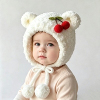 Bonnet d'hiver doux et chaud pour bébé, en peluche, avec oreilles d'ours, motif cerise, fleur et carotte, avec pompon à nouer, style sombrero infantil