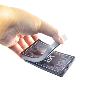 높은 사용자 정의 인쇄 PVC 포커 카드 방수 성인 놀이 카드 사용자 정의 도매 엔터테인먼트 사용 사용자 정의 인쇄 재생