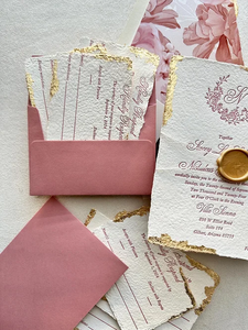 Carte d'invitation de luxe en typographie, papier coton profondément gaufré, élégante carte d'invitation pour douche nuptiale, mariage et déclaration de mariage - Product Image 3