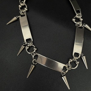 Collar tipo gargantilla de acero de titanio estilo punk con púas para mujer, accesorio de moda para el día a día - Product Image 4