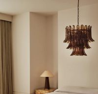 Lustre moderne en verre de Murano brun fumé à pétales en laiton vieilli pour salon chambre à coucher