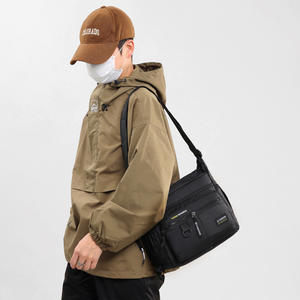 Sac à bandoulière pour homme, grande capacité, imperméable, léger, durable, résistant à l'usure, en tissu Oxford, multi-poches, pour le travail et les loisirs - Product Image 4