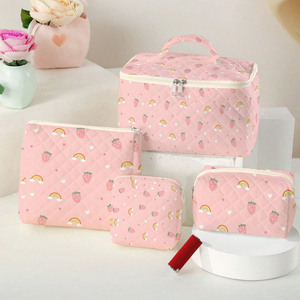 Set di borse per cosmetici di grande capacità con motivo a fragole arcobaleno, scatola portatile per riporre il trucco, borsa da viaggio per articoli da toeletta - Product Image 1