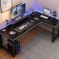 Gamme professionnelle de bureaux informatiques : Grand bureau informatique pour configurations spacieuses et bureaux d'angle pour une efficacité accrue