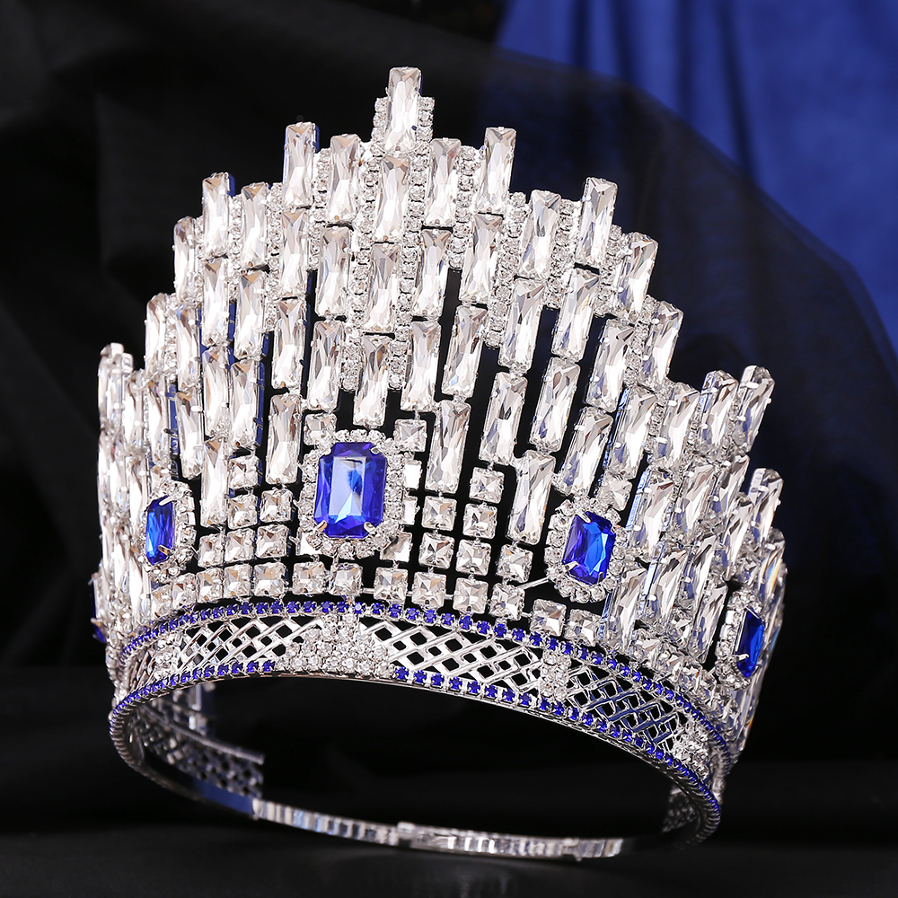 洋書 Standard Catalog of WORLD CROWNS Crown jewels of the world – Japanese Creative Bookstore