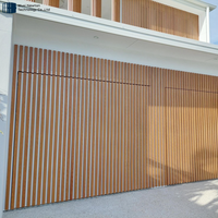 Revêtement de panneau en aluminium noir aspect bois avec revêtement en poudre, grille de porte de garage à montage affleurant, porte de garage à montage affleurant pour maison