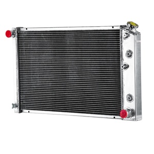 BENOS AUTO PARTS Radiateur 3 rangées avec cache-ventilateur pour Chevy Monte Carlo SS et Olds Cutlass G-body (1978-1987) - Product Image 2