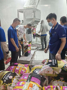 Прямая Продажа с фабрики, объемный мешок, 10 кг, промышленный стиральный порошок, оптовая продажа, ежедневное использование, мыло, порошок, средство для удаления пятен - Product Image 3