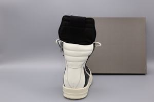 Chaussures de sport de luxe de qualité supérieure pour hommes, originales et de marque, à tige haute, avec amorti et anti-odeur, en toile, pour la marche - Product Image 2