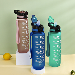 Plastic Sport Water Bottle 32oz 1L Tritan PCTG BPA Free Gym Gallon Outdoor Motivational Plastic Sport Water Bottle With Straw Time Marker Custom Logo
