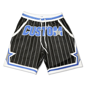 Shorts de sport pour hommes en polyester 100% avec poches zippées, personnalisables avec logo, pour l'été et l'entraînement au basketball - Product Image 2