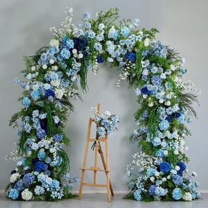 Décor floral pour scène de demande en mariage, idéal pour une demande en mariage romantique, une surprise et une scène de confession. - Product Image 2