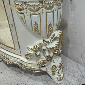 Europäischer Klassiker: Handgeschnitzter Antiker Holz-Glas-Eckweinschrank für die Küche – Präsentationsschrank für Zuhause - Product Image 6