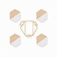 Lot de 4 sous-verres hexagonaux en marbre blanc et bois d'acacia, vierges pour gravure laser, avec support doré, pour les boutiques de cadeaux
