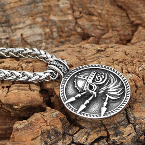 Collier <span class=keywords><strong>Viking</strong></span> Nordique en Acier Inoxydable avec Pendentif Médaille Pirate Scandinave Père <span class=keywords><strong>Dieu</strong></span> Odin Bijoux - Product Image 4
