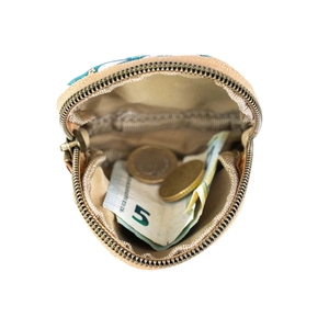 Porte-monnaie carré en Liège avec bracelet de poignet pratique pour pièces clés cartes baume à lèvres et autres petits accessoir - Product Image 3