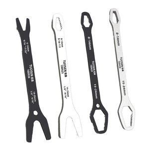 <span class=keywords><strong>Clé</strong></span> <span class=keywords><strong>dynamométrique</strong></span> universelle multifonctionnelle Plum Blossom pour réparation à tête simple ou double <span class=keywords><strong>auto</strong></span>-serrante et mobile en acier OEM - Product Image 1