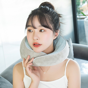 Beruhigendes bequemes menschliches Finger kneten Großhandels unterstützung Vibrierender Gedächtnis schaum Travel Neck Pillow U-förmiges <span class=keywords><strong>Massage</strong></span> gerät